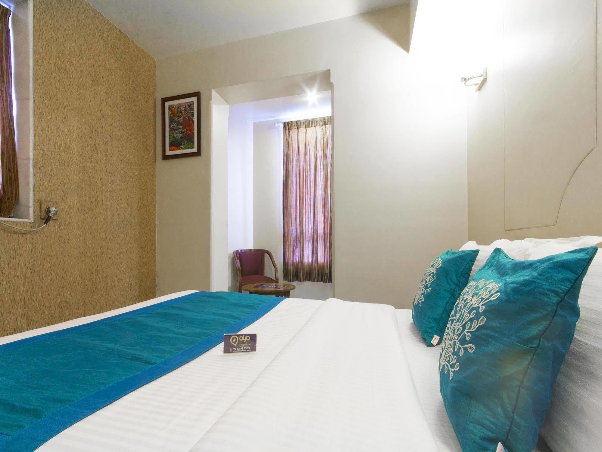 Hotel Ashray International, Sion - Near Bkc Mumbai Kültér fotó