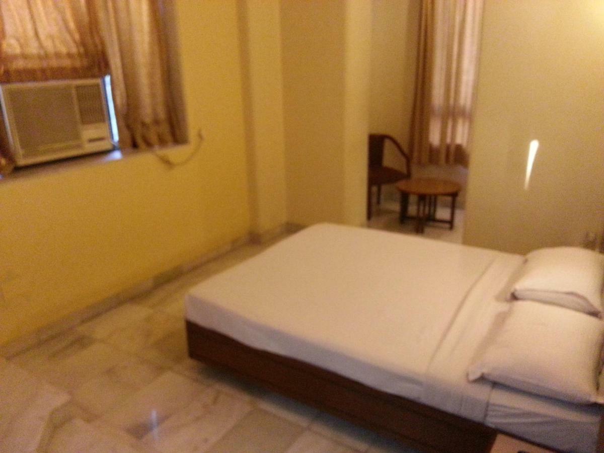 Hotel Ashray International, Sion - Near Bkc Mumbai Kültér fotó